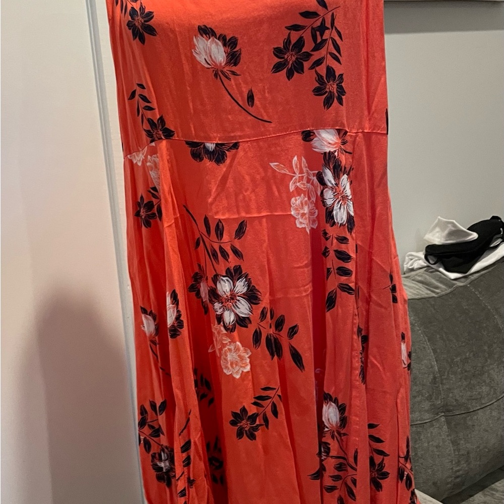 Old Navy Floral Red and Black Dress